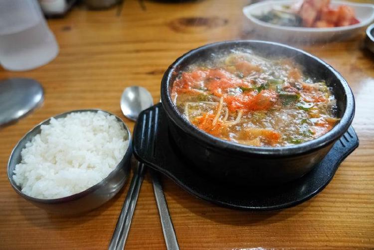 부여 롯데리조트 맛집, 현지인도 모르는 진짜 숨은 명소는?