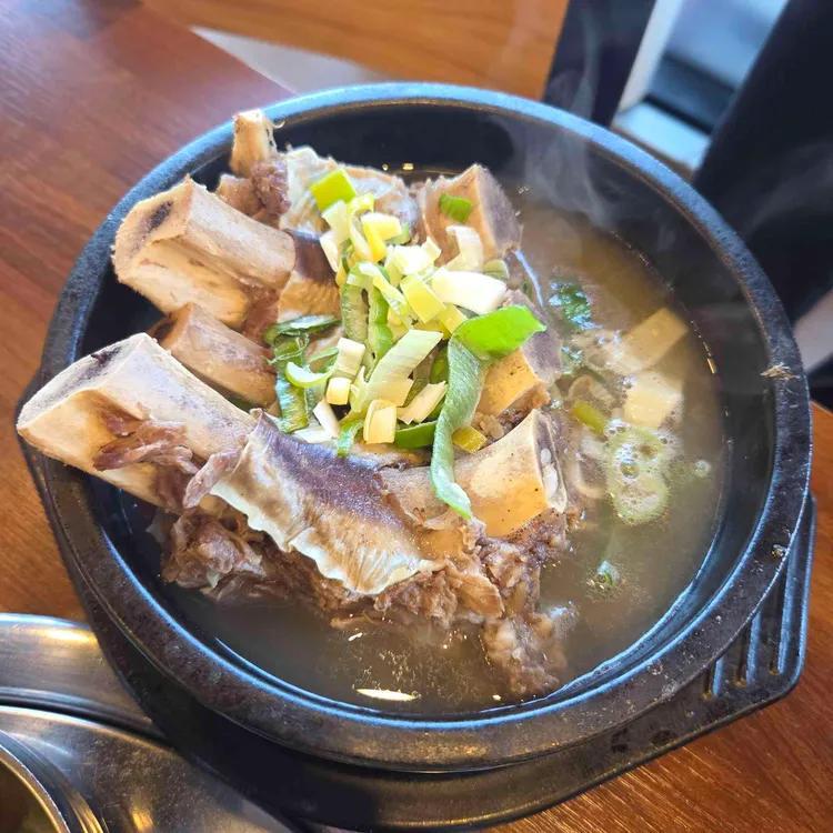 충주 맛집 한식, 현지인만 아는 숨은 보석들! 당신이 몰랐던 진짜 한식 이야기