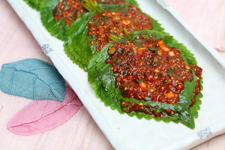 깻잎 양념장 참치액, 요즘 왜 이렇게 인기일까? 집밥러들 사이에서 난리난 이유!